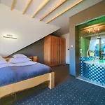מלון דירות Eco Grand Karpatia Ski&wellness