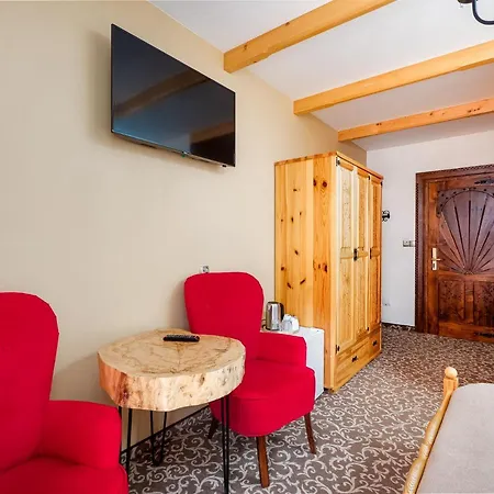 Eco Grand Karpatia Ski&wellness 무르자시츨